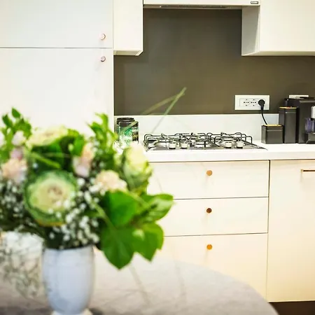 Toffee Mombello - Seven Apartamento