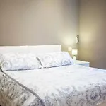 アパート Toffee Mombello - Seven