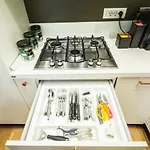 Toffee Mombello - Seven アパート サンレモ