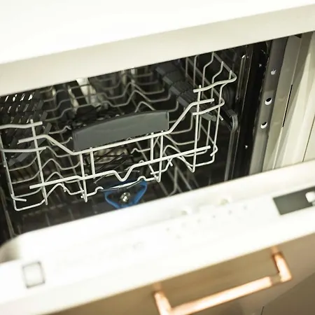 Toffee Mombello - My Place Appartamento Sanremo