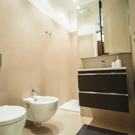 Toffee Mombello - My Place *