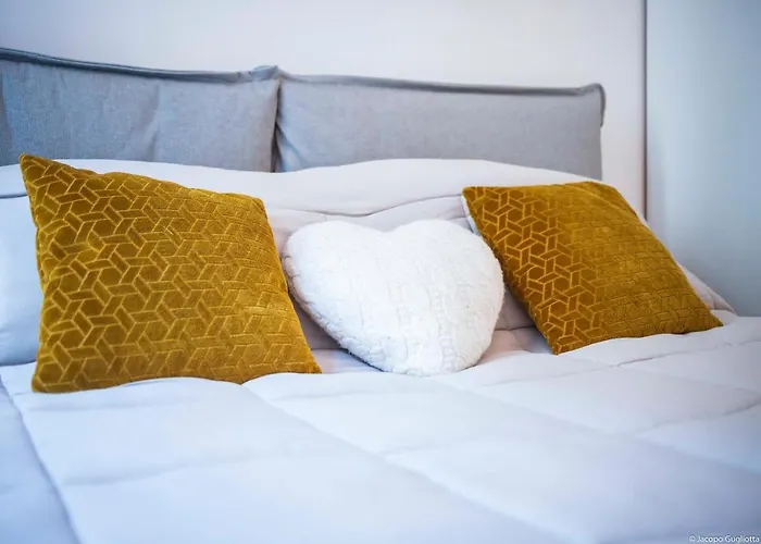 Toffee Mombello - Seven דירה סנרמו